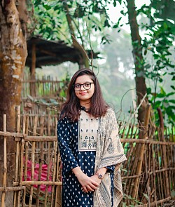 মেয়েদের জামা